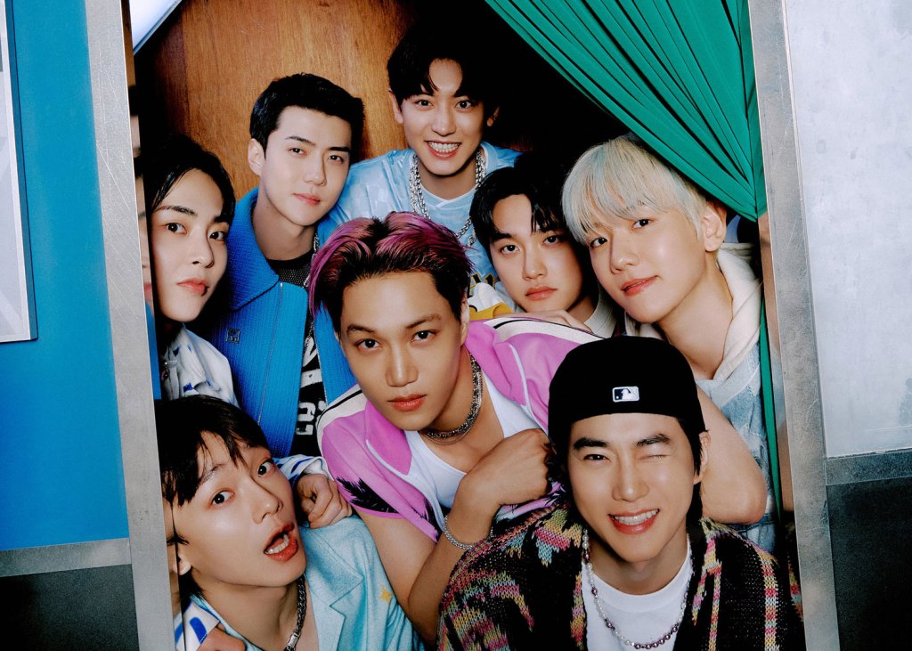 Song Review: Hear Me Out by EXO